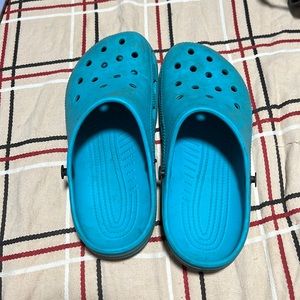 blue crocs